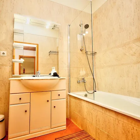 Luzsol Appartement Lagos